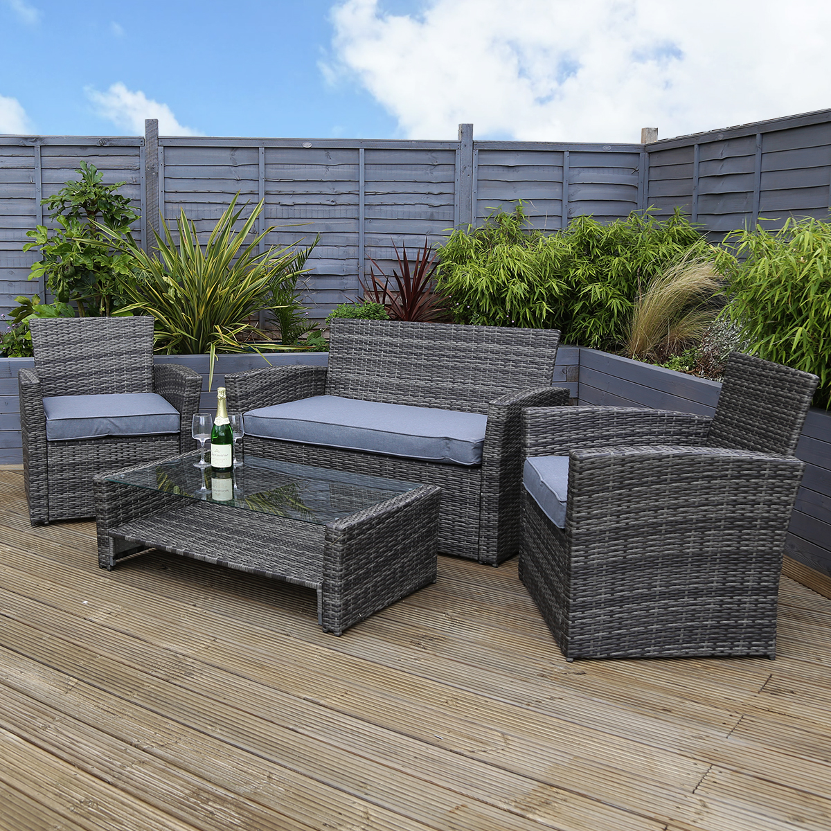 Charles Bentley Deluxe Modern 4 Piece Rattan Garden Furniture Set