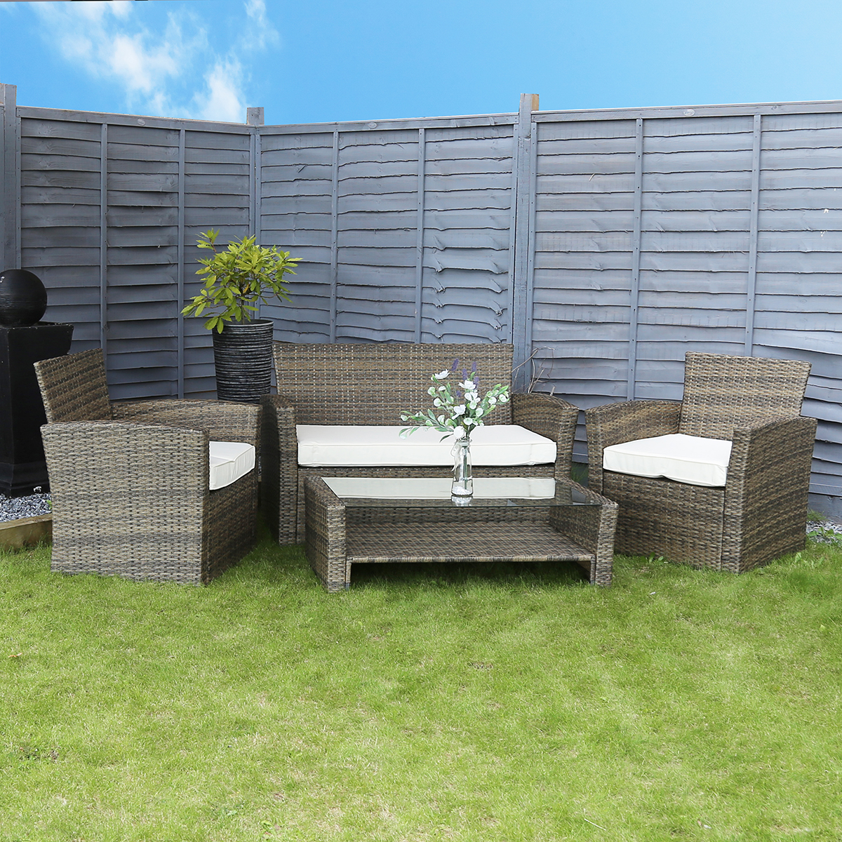 CHARLES BENTLEY DELUXE Modern 4 Piece Rattan Garden Furniture Set